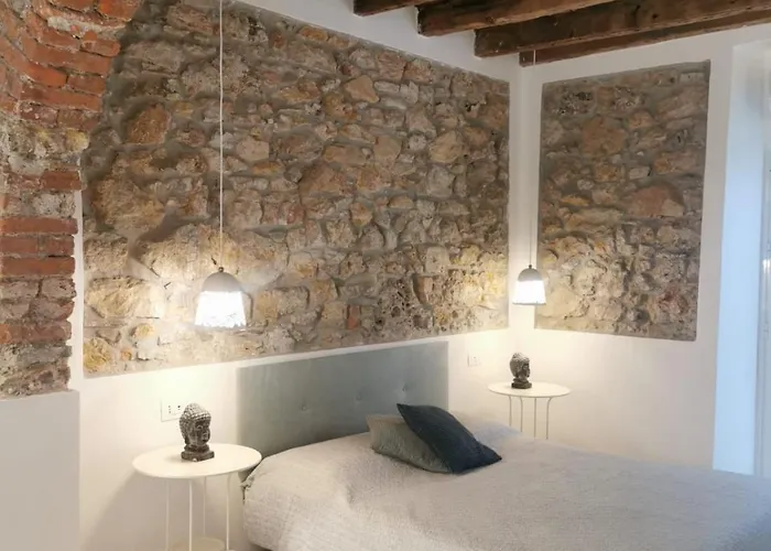 Апартаменты Mirto E Lavanda *